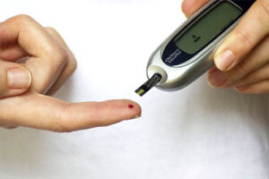당뇨병 혈당관리의 필수, 당화혈색소 검사